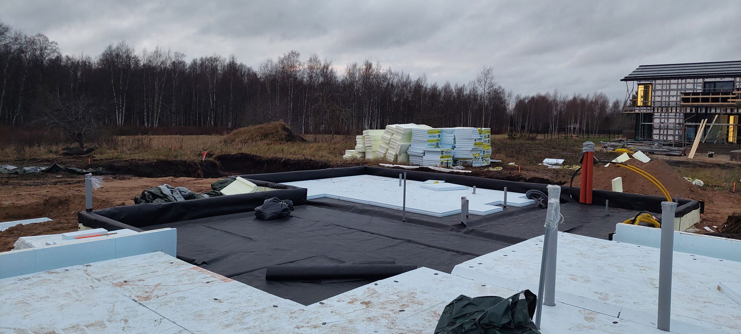 eramaja-radooni-paigaldus